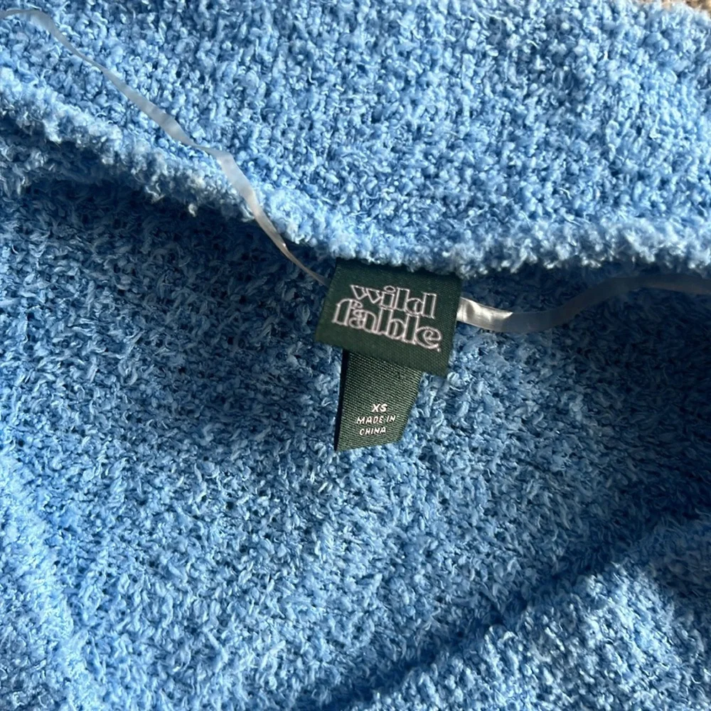 🖤Wild Fable Blue Fuzzy Cropped Sweater - Picture 3 of 3